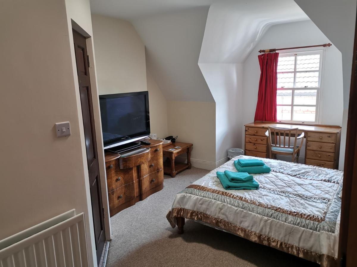 Lincoln House Отель Борнмут