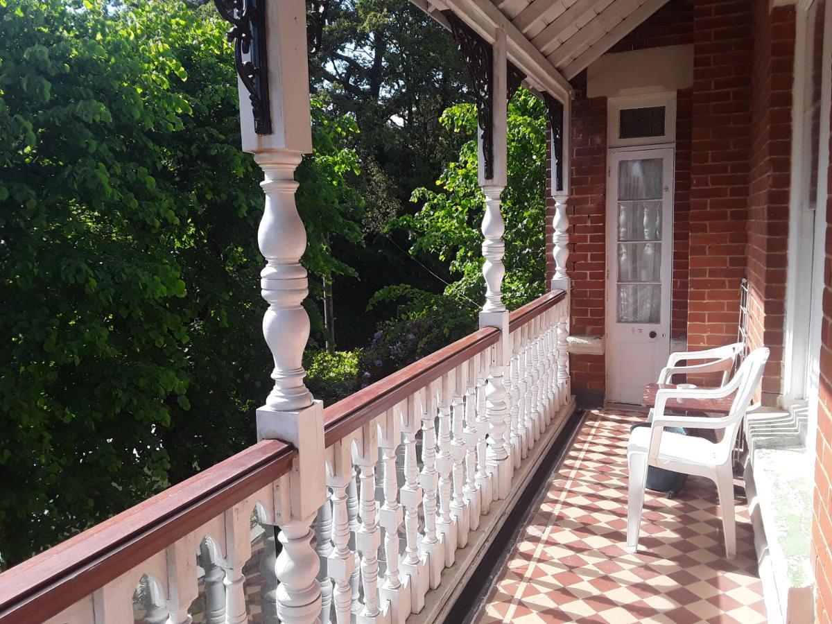 Lincoln House *